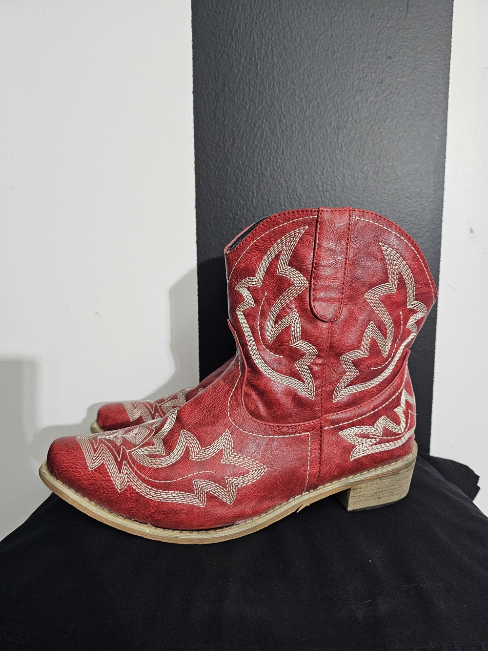 Ariat Red Western Embroidered Ankle Boots
